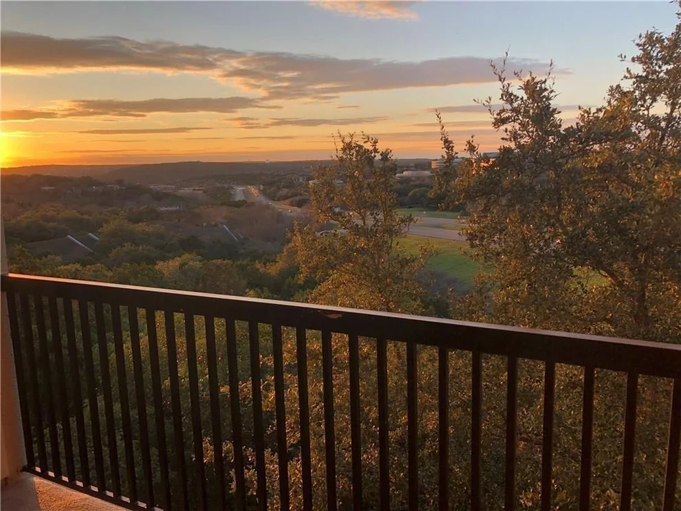 Unit for sale at 9525 N Capital of Texas Highway, Austin, TX 78759