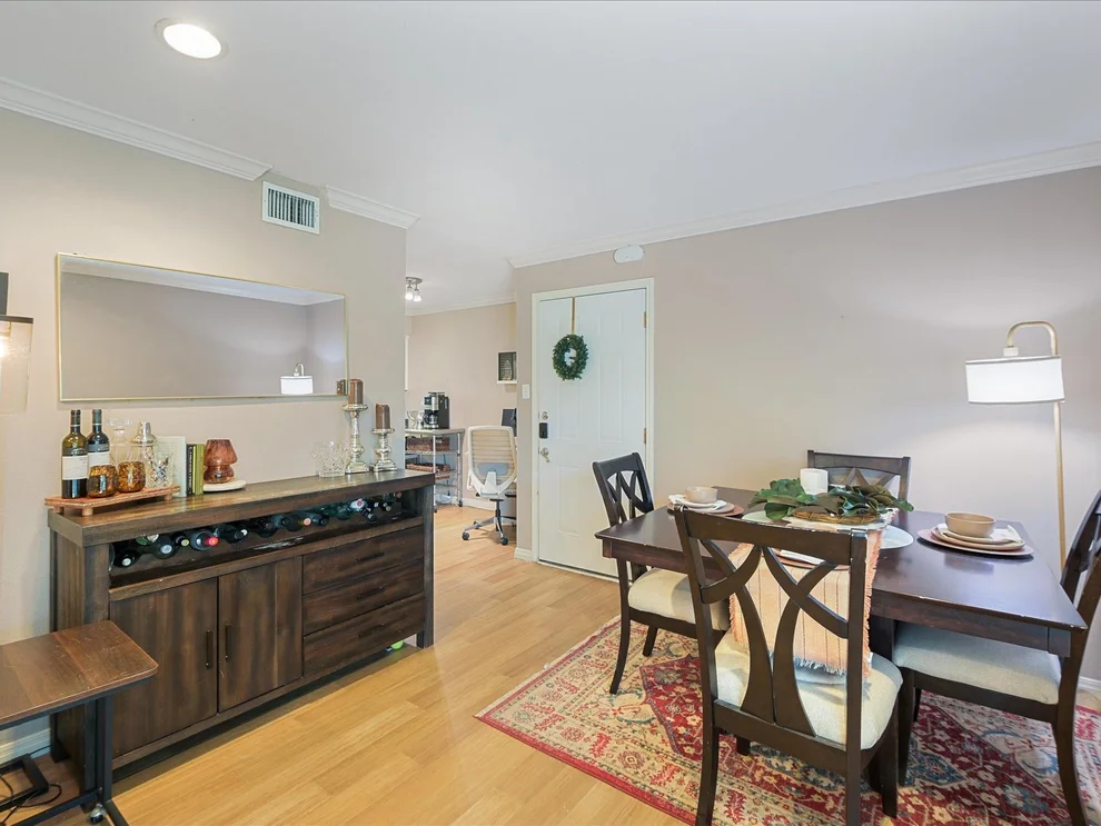 Unit for sale at 900 S Lamar BLVD, Austin, TX 78704