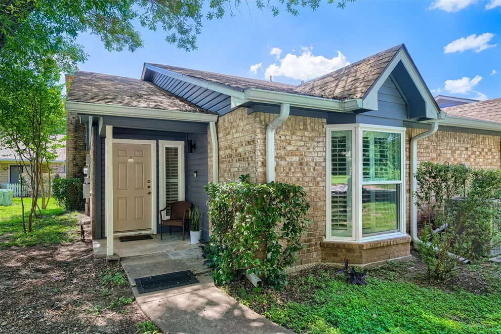 Unit for sale at 1601 Faro DR, Austin, TX 78741