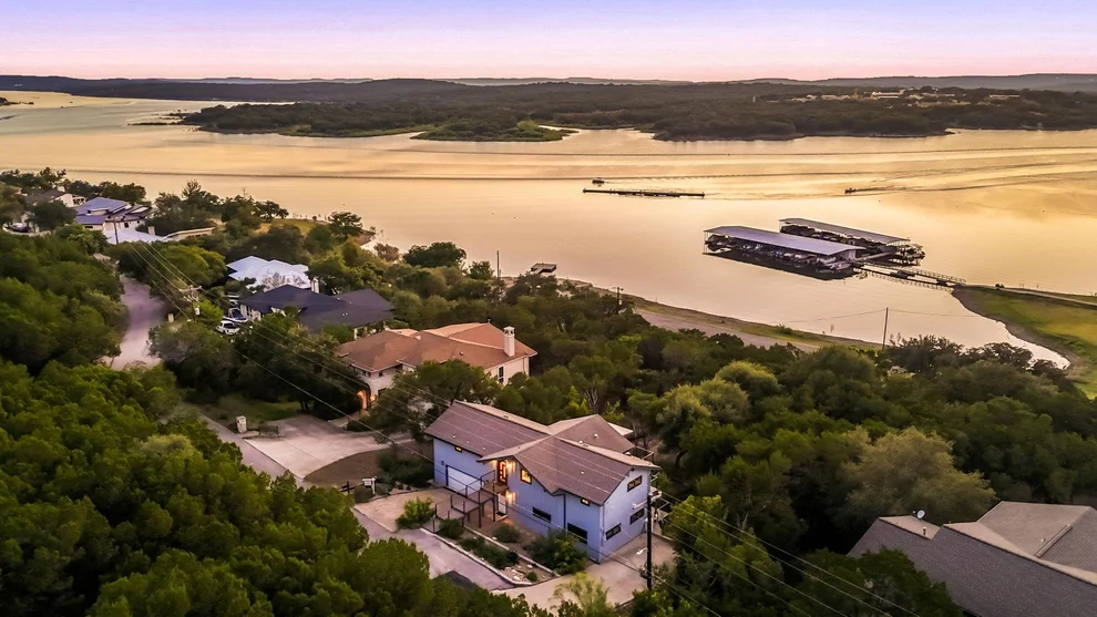 Unit for sale at 6300 Lakeshore DR, Lago Vista, TX 78645