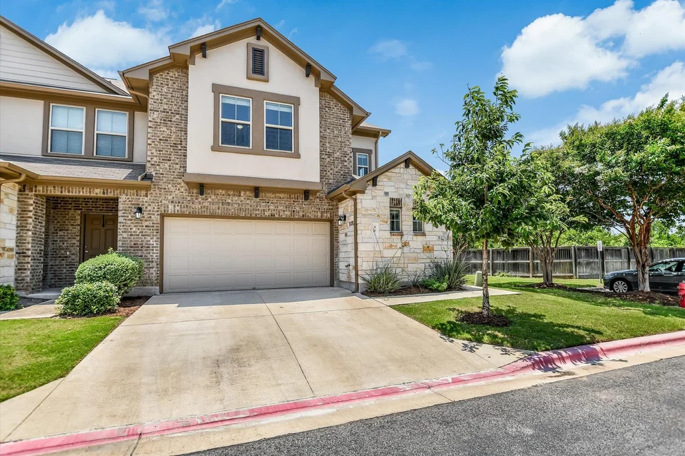 Unit for sale at 2304 S Lakeline BLVD, Cedar Park, TX 78613