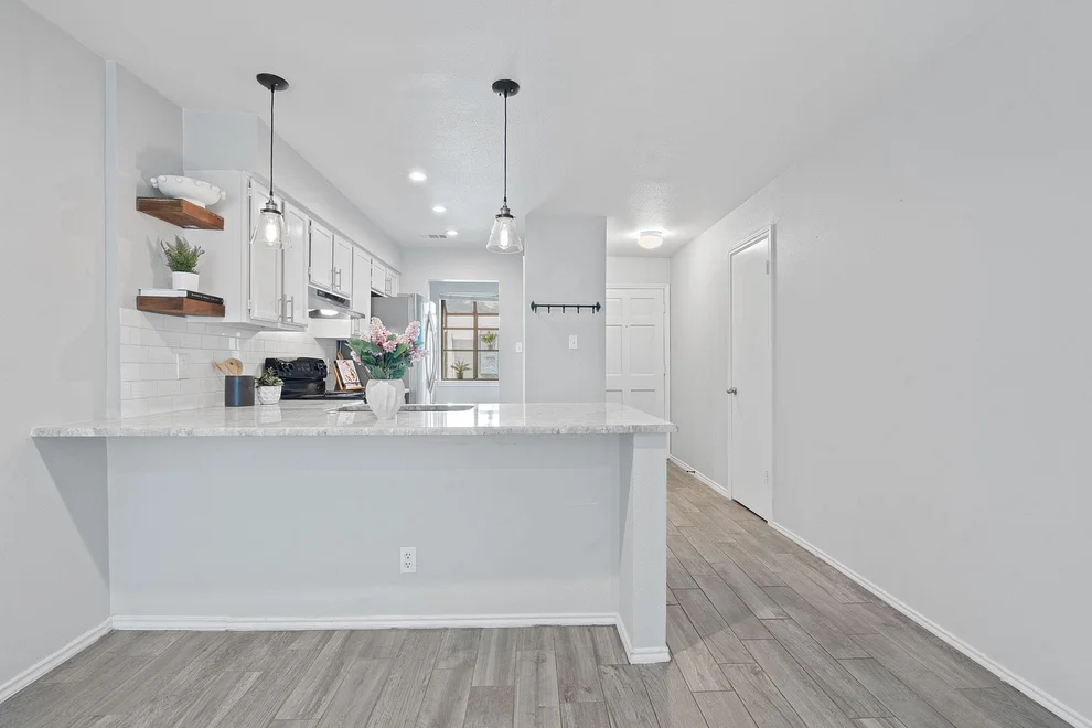 Unit for sale at 2215 Post RD, Austin, TX 78704