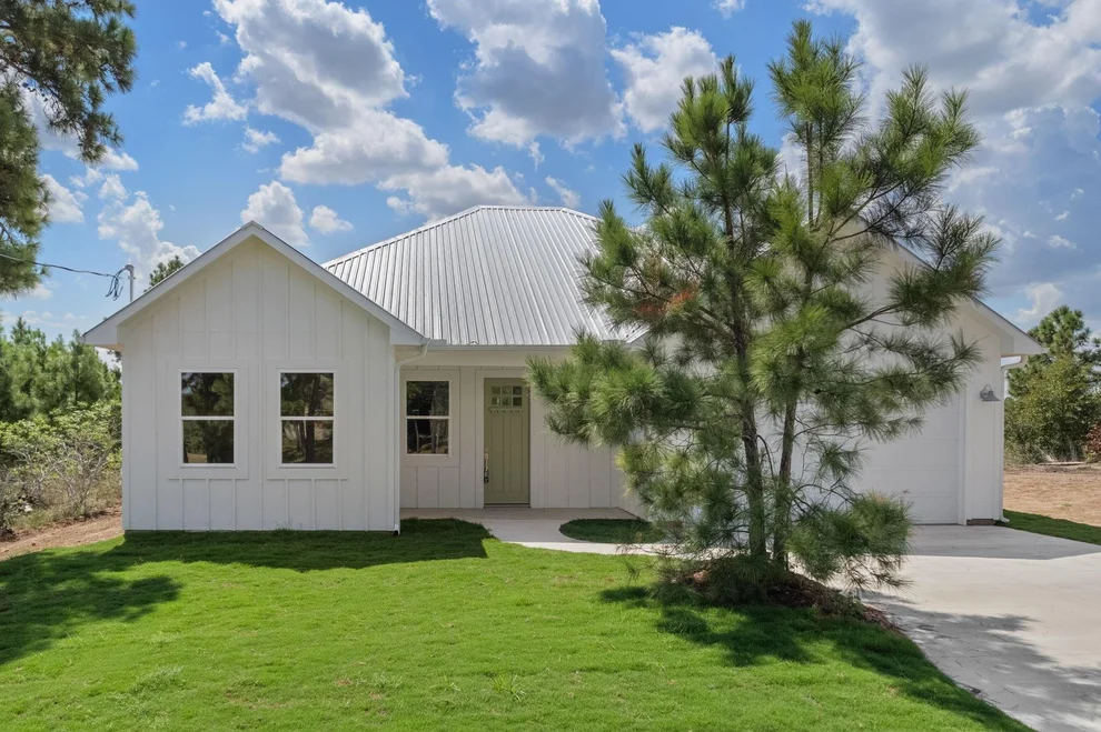 Unit for sale at 189 Mauna Kea LN, Bastrop, TX 78602