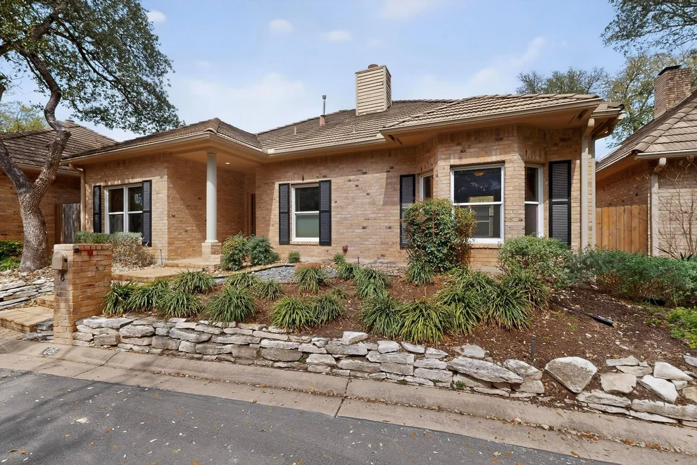 Unit for sale at 2203 Onion Creek PKWY, Austin, TX 78747
