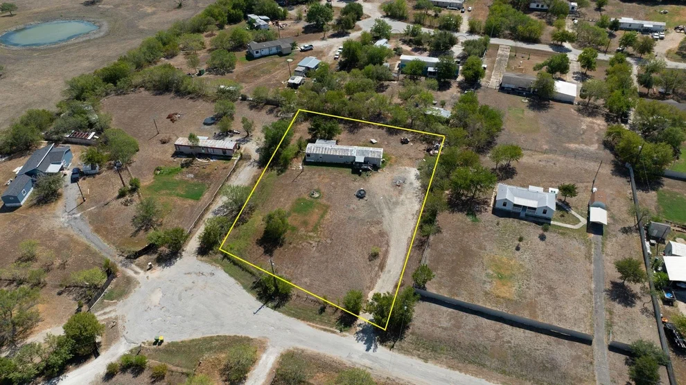 Unit for sale at 119 Reines CV, Del Valle, TX 78617