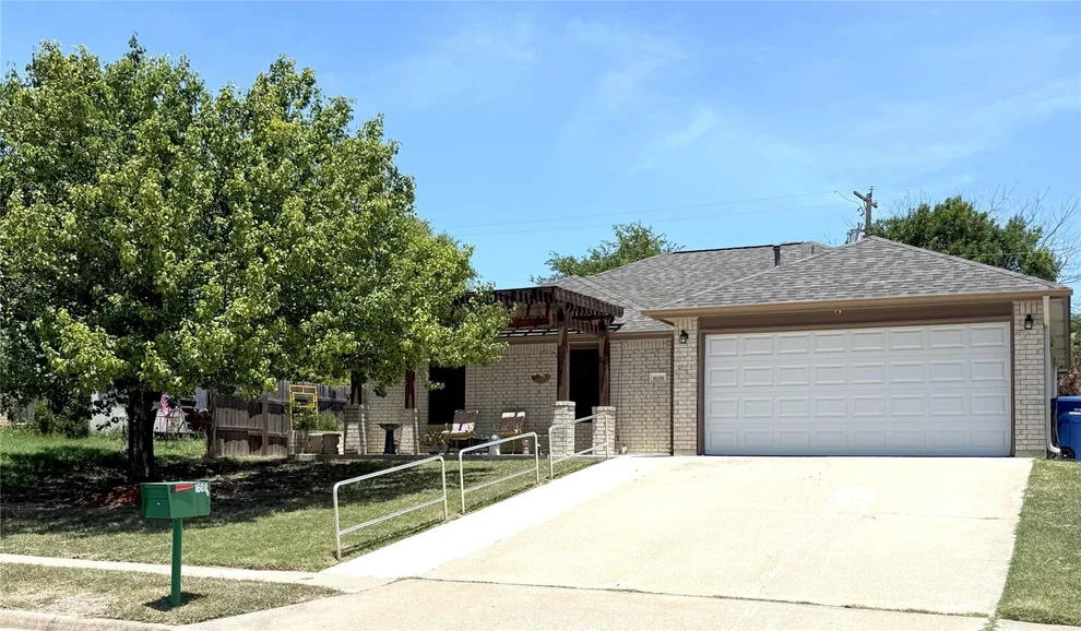 Unit for sale at 1608 Mattie DR, Copperas Cove, TX 76522
