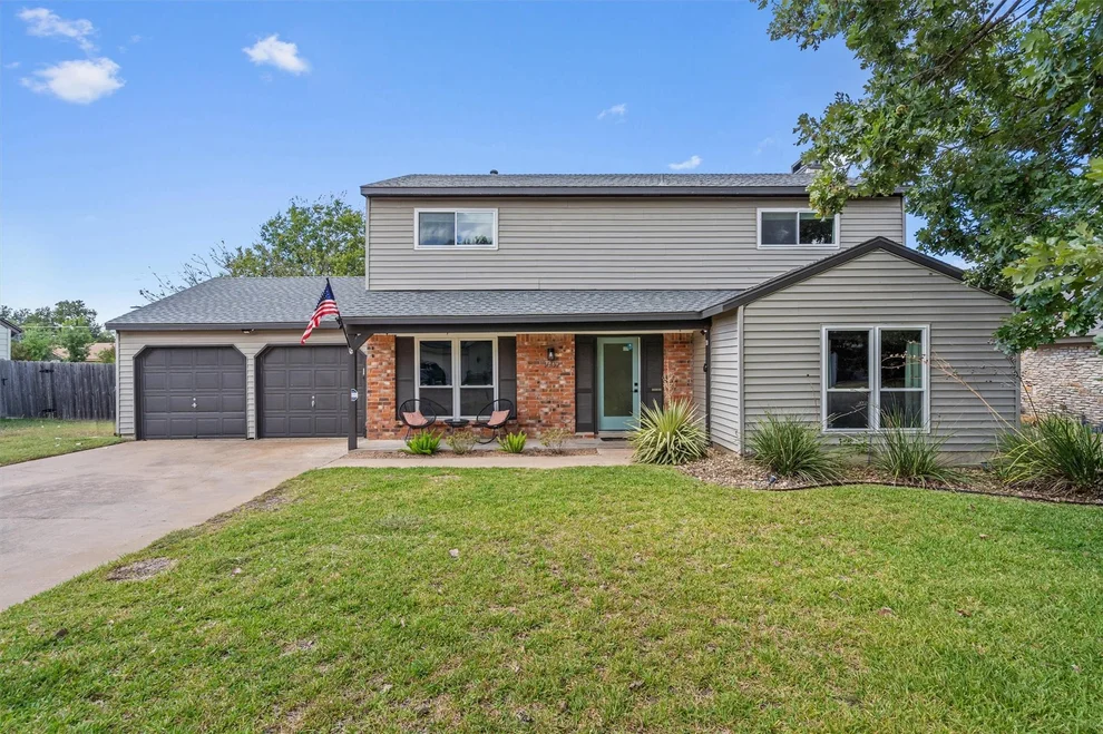 Unit for sale at 1602 Rock Creek DR, Round Rock, TX 78681