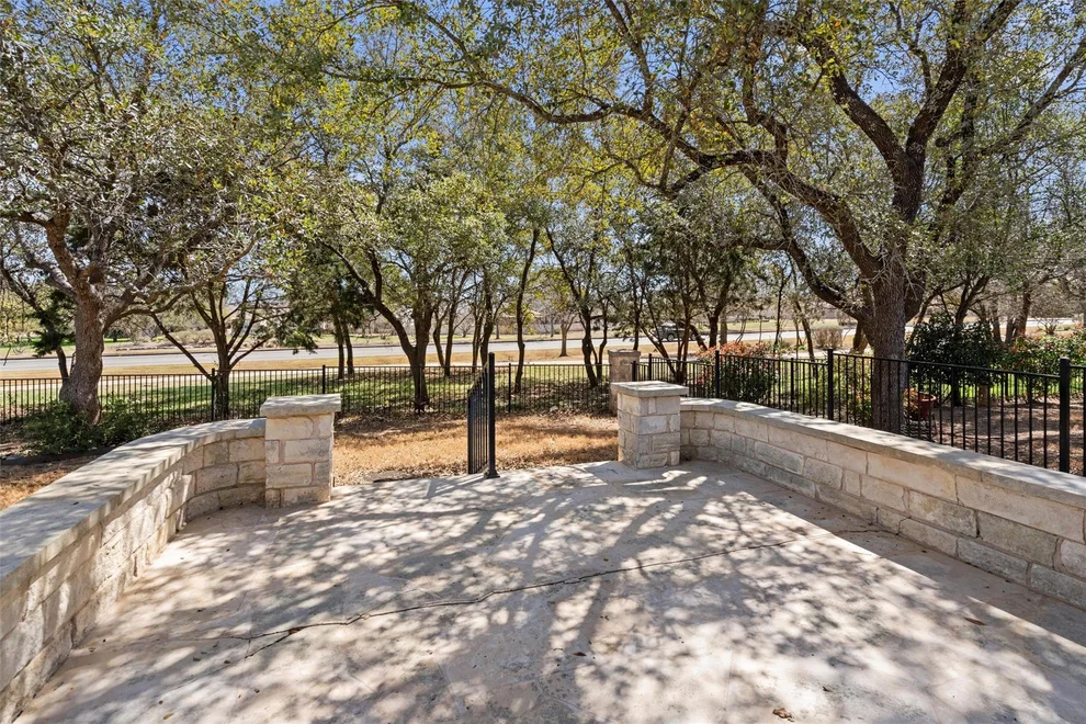 Unit for sale at 316 Barrington Farm CT, Georgetown, TX 78633
