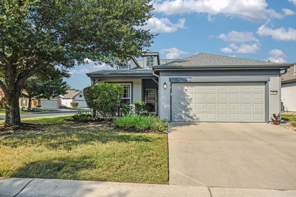 Unit for sale at 101 Hummingbird CV, Georgetown, TX 78633