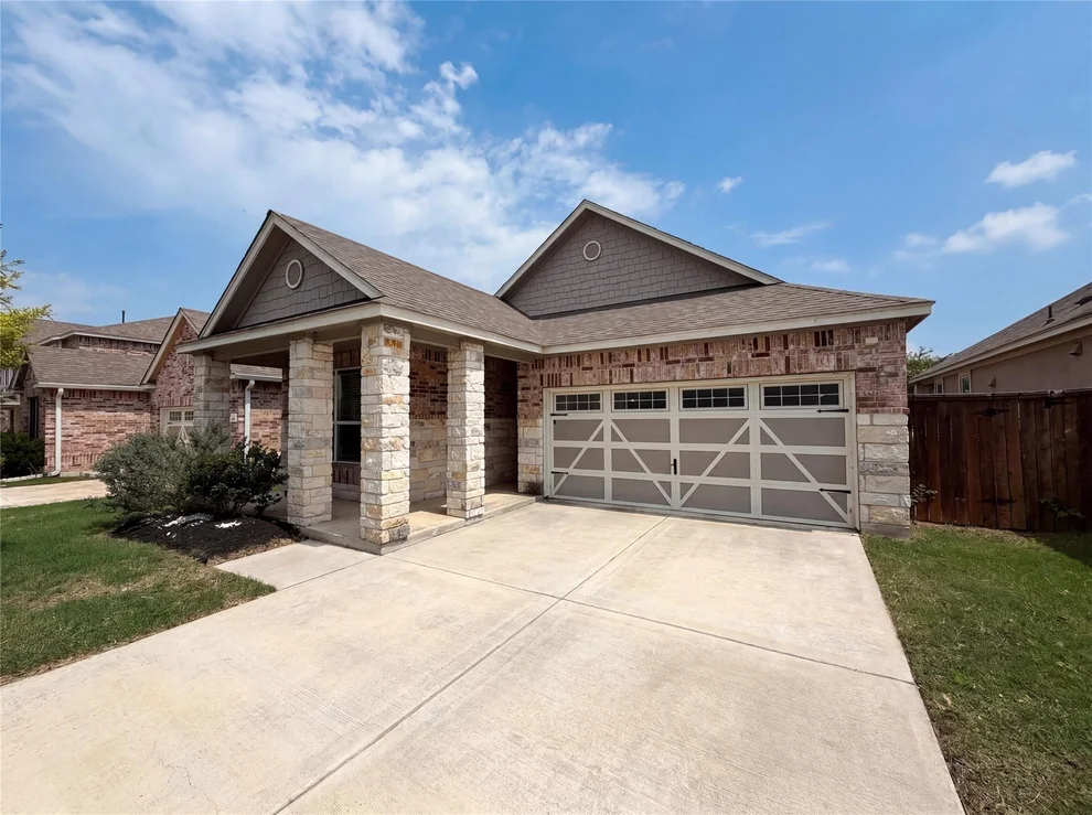 Unit for sale at 401 Fort William ST, Hutto, TX 78634