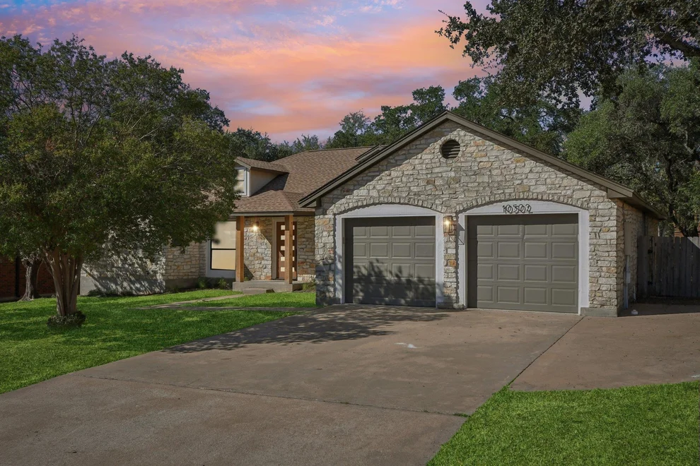 Unit for sale at 10502 Scotland Well DR, Austin, TX 78750