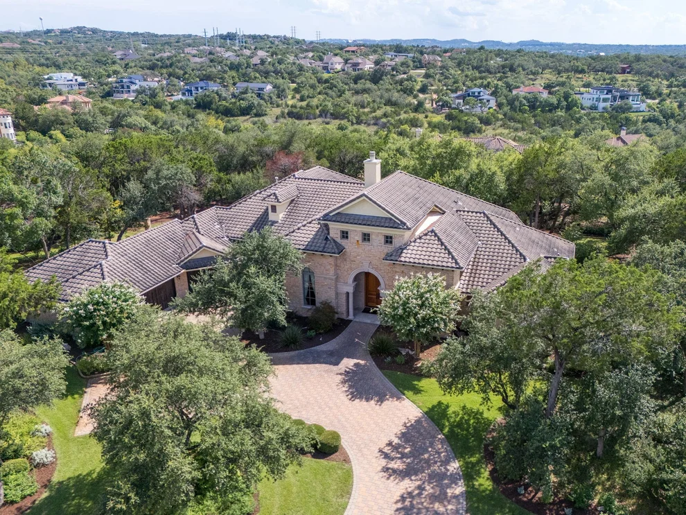 Unit for sale at 101 Arroyo Claro, Lakeway, TX 78734