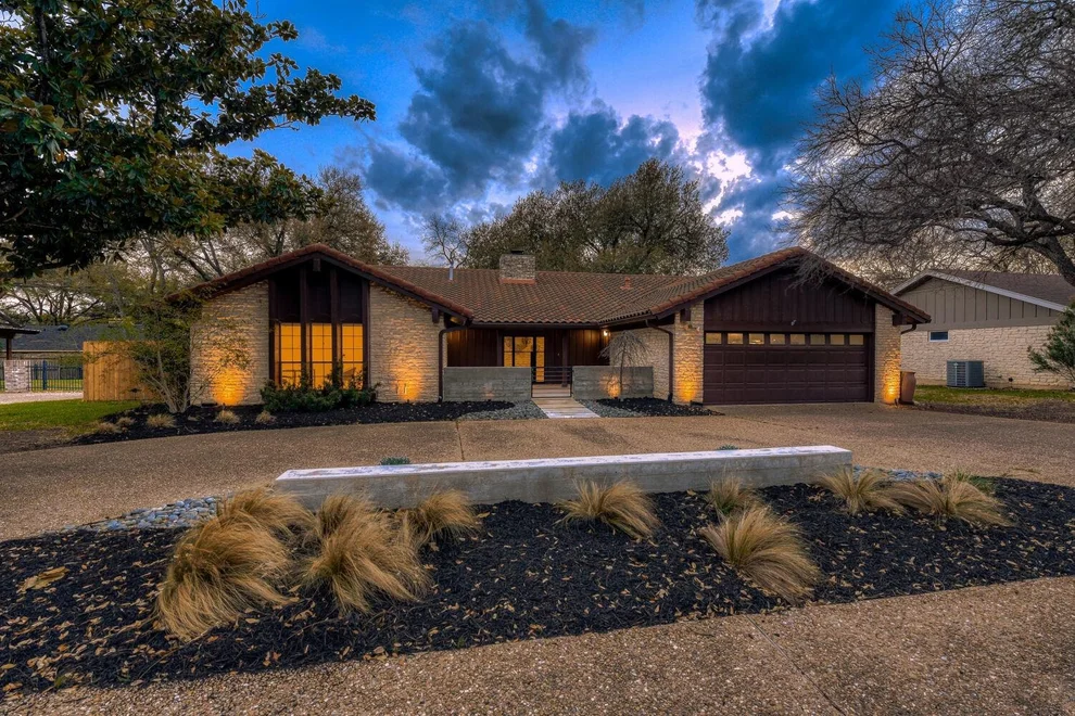 Unit for sale at 2209 Baltusrol DR, Austin, TX 78747