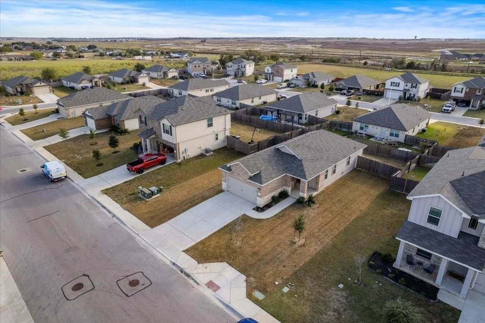 Unit for sale at 202 Shooting Star DR, Kyle, TX 78640