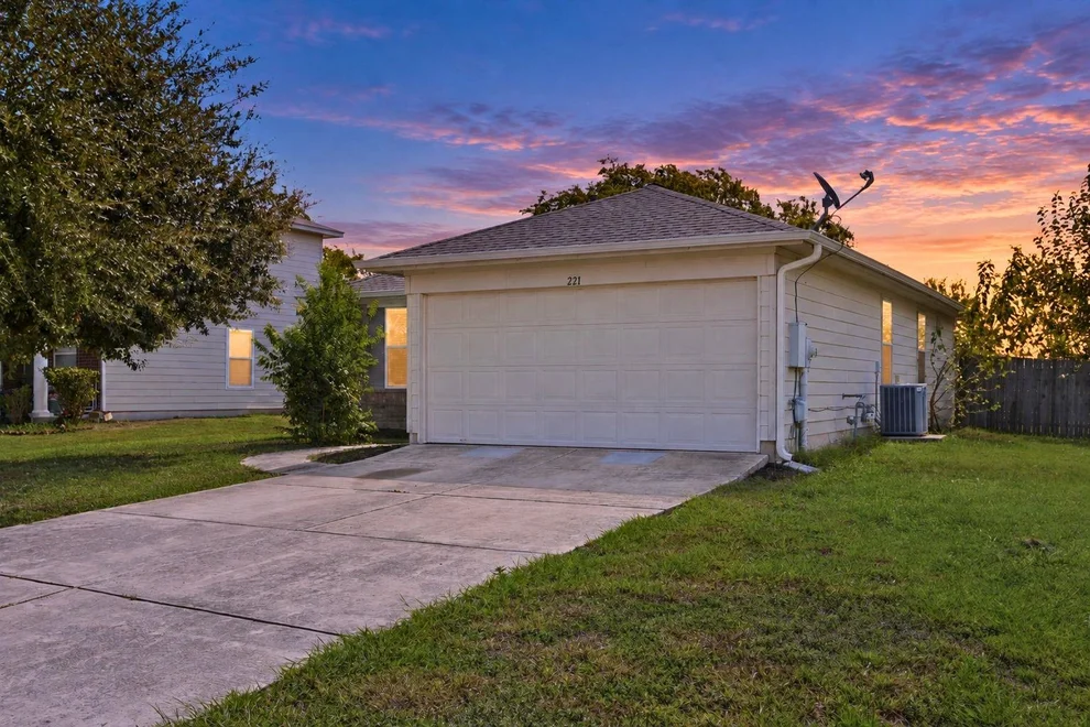 Unit for sale at 221 Ames CV, Kyle, TX 78640