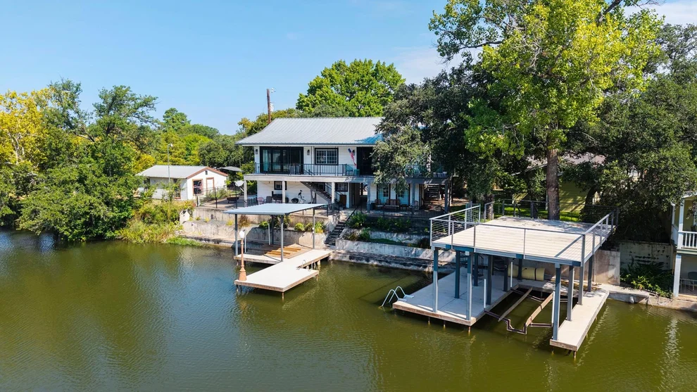 Unit for sale at 1517 County Road 132a RD, Kingsland, TX 78639