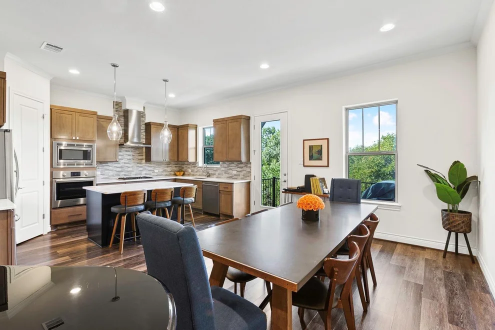 Unit for sale at 221 Adams ST, Georgetown, TX 78628