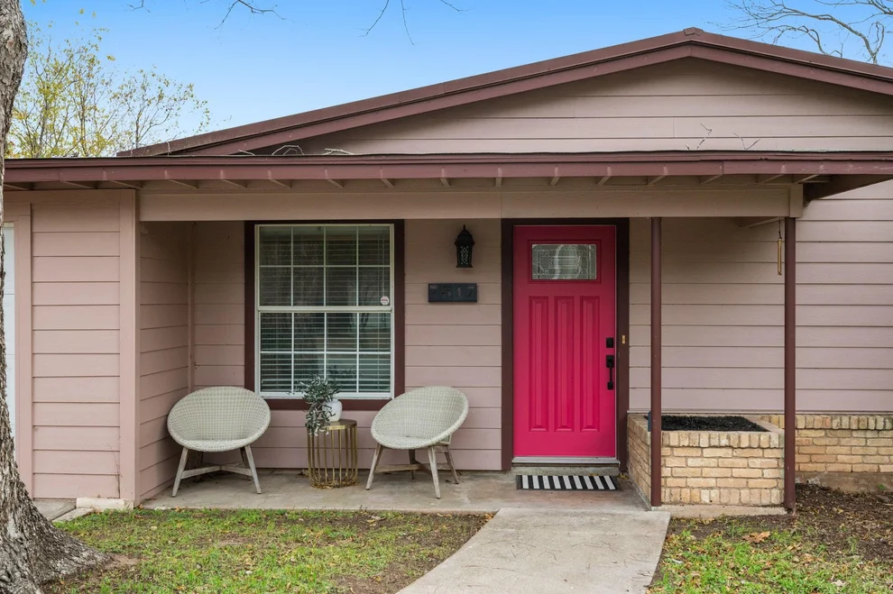 Unit for sale at 7517 Delafield LN, Austin, TX 78752