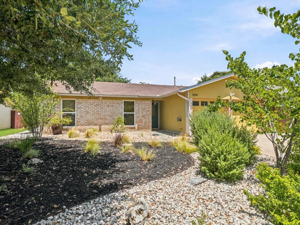 Unit for sale at 11214 Prairie Dove CIR, Austin, TX 78758