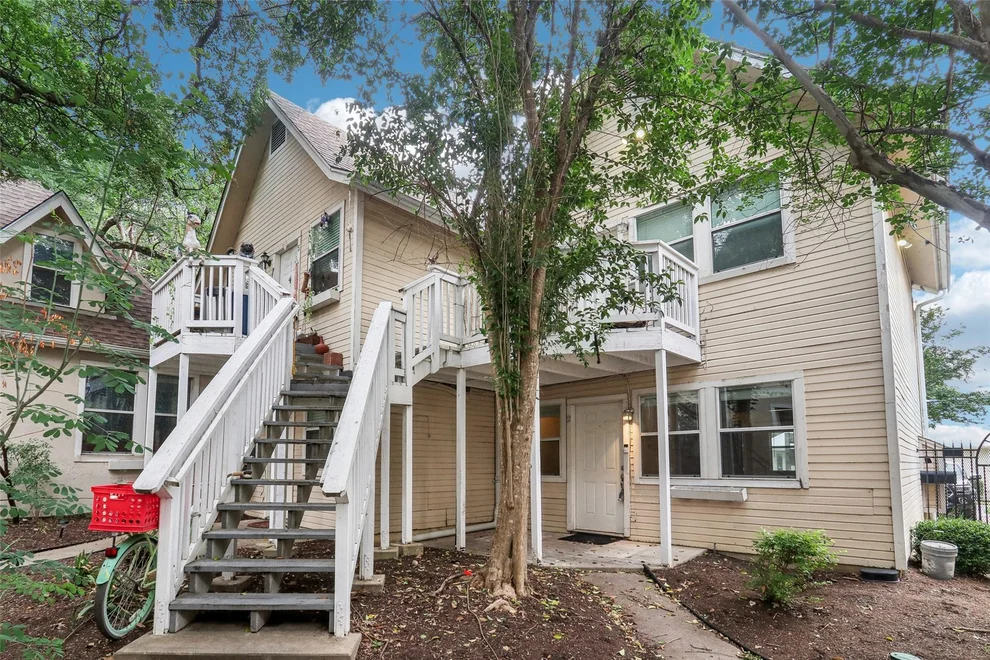 Unit for sale at 1110 W 22nd ST, Austin, TX 78705