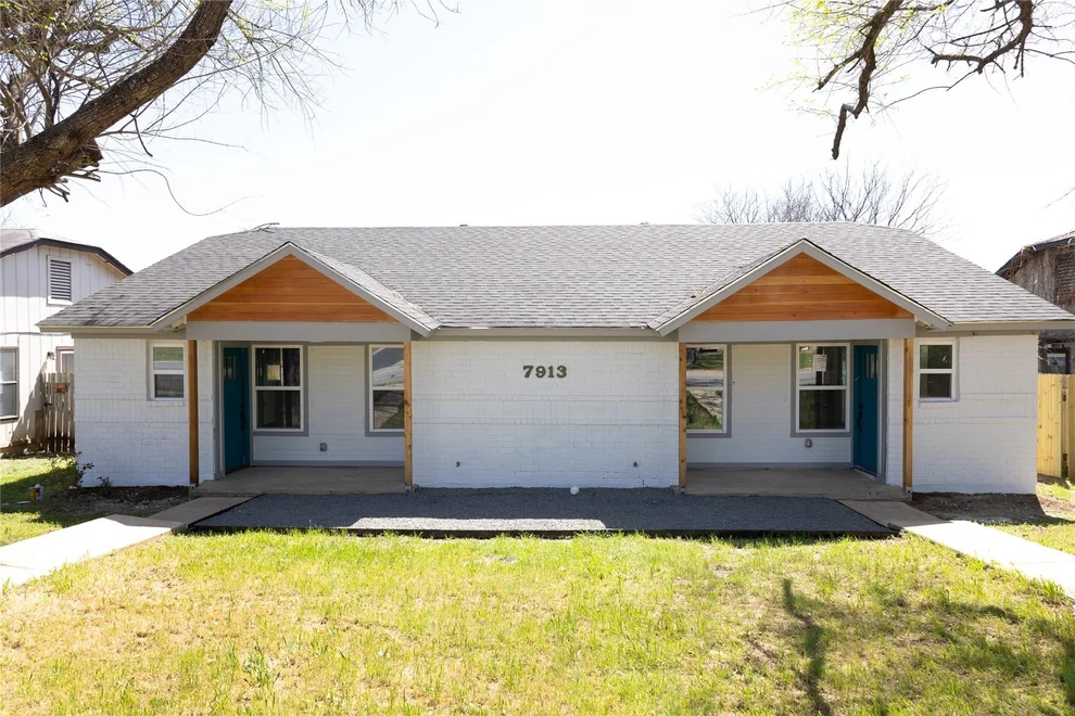 Unit for sale at 7913 W Gate BLVD, Austin, TX 78745