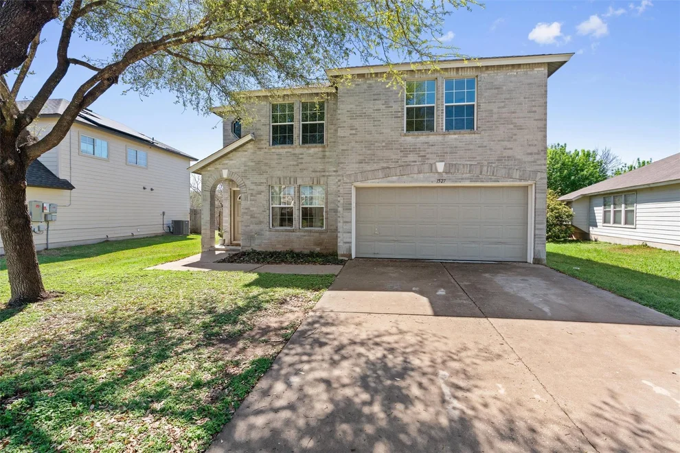 Unit for sale at 1527 Apollo CIR, Round Rock, TX 78664