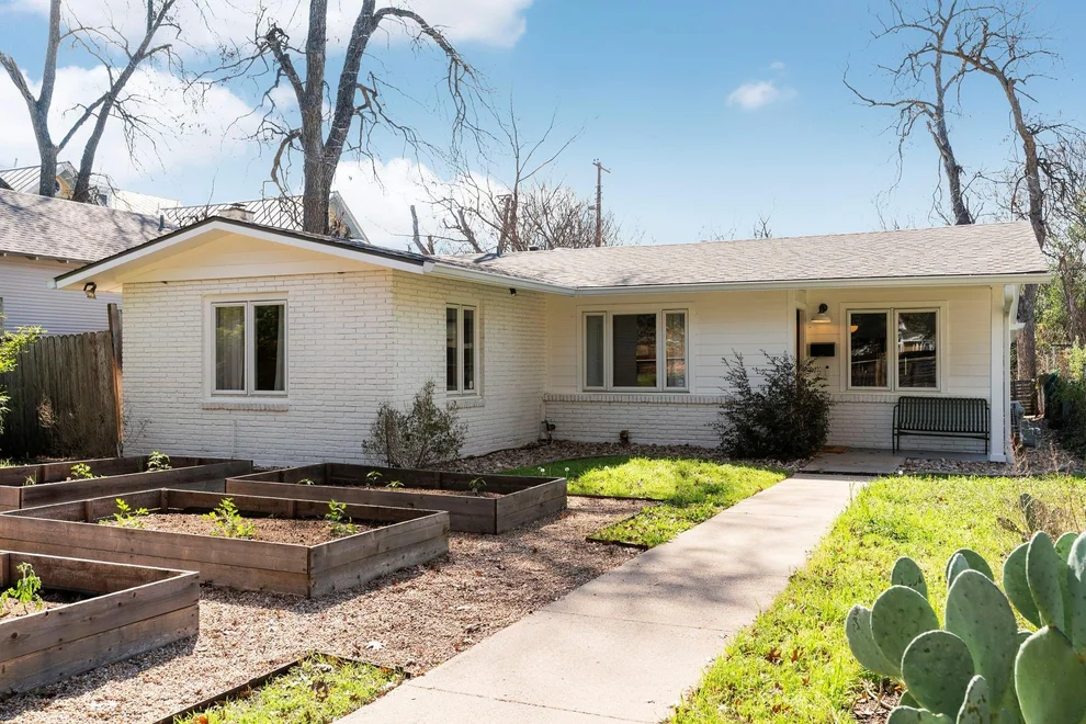Unit for sale at 709 E 46th ST, Austin, TX 78751