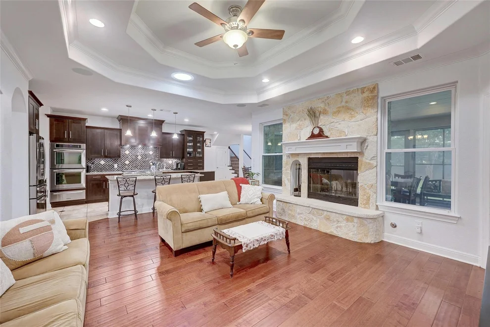 Unit for sale at 9402 Springwood DR, Austin, TX 78750