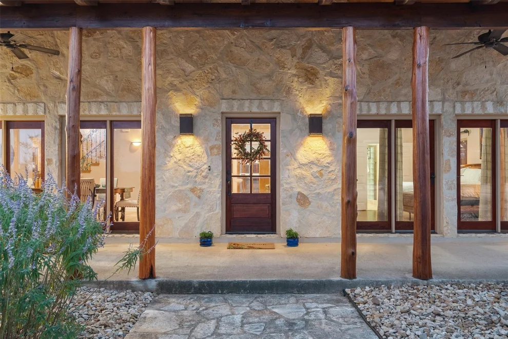 Unit for sale at 1120 Canyon View RD, Dripping Springs, TX 78620