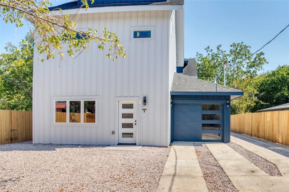 Unit for sale at 909 Vargas RD, Austin, TX 78741