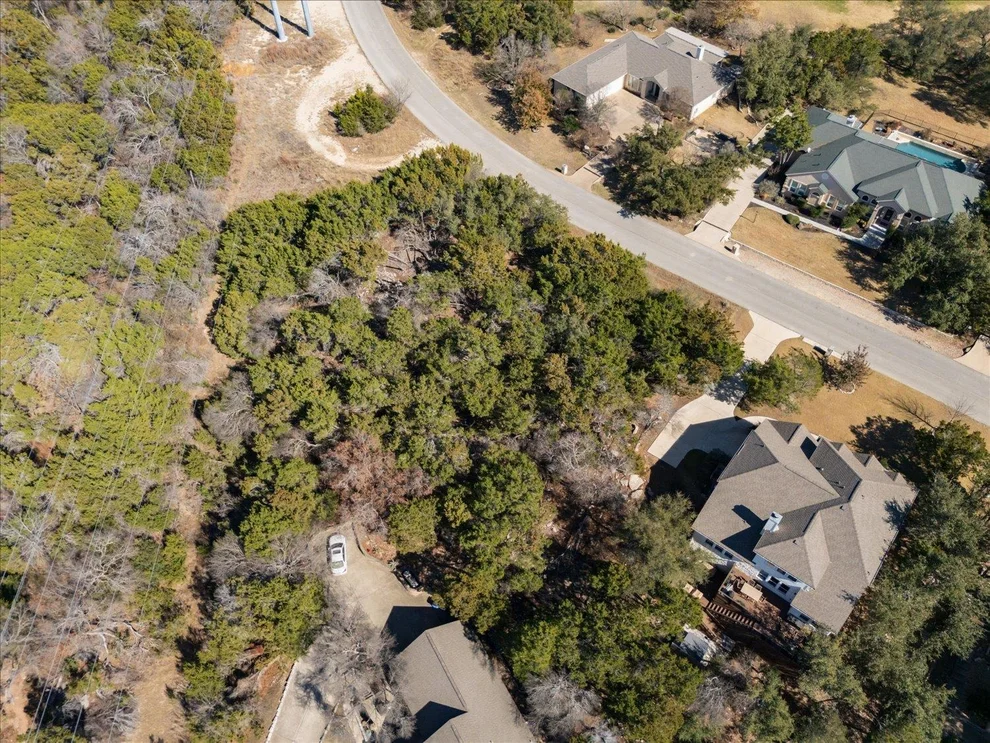 Unit for sale at 139 Clubhouse DR, Lakeway, TX 78734