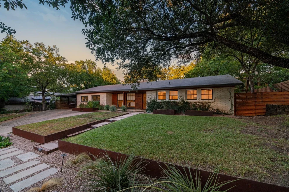Unit for sale at 2703 Oakhaven DR, Austin, TX 78704