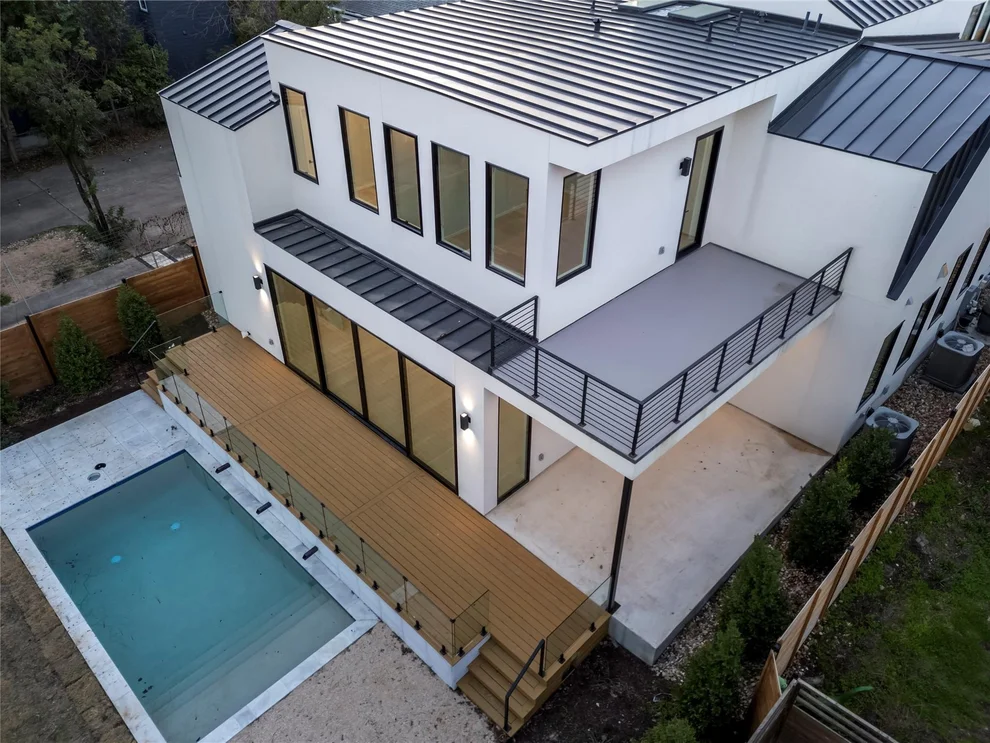 Unit for sale at 2107 Brackenridge ST, Austin, TX 78704