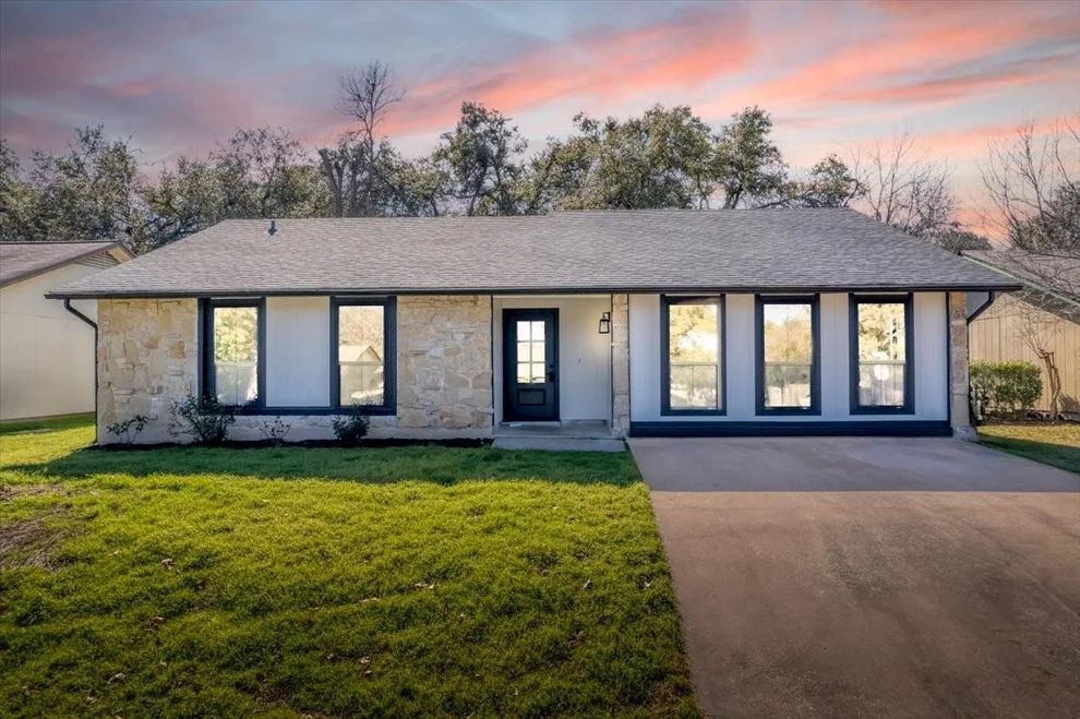 Unit for sale at 1009 Speer LN, Austin, TX 78745