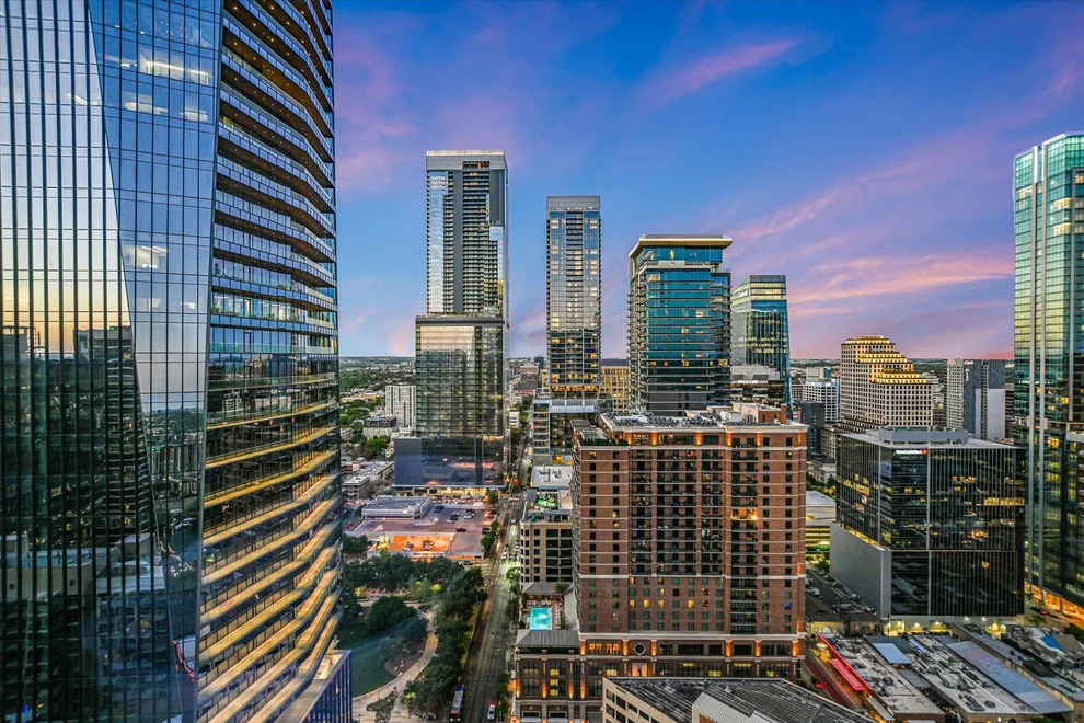 Unit for sale at 210 Lavaca ST, Austin, TX 78701