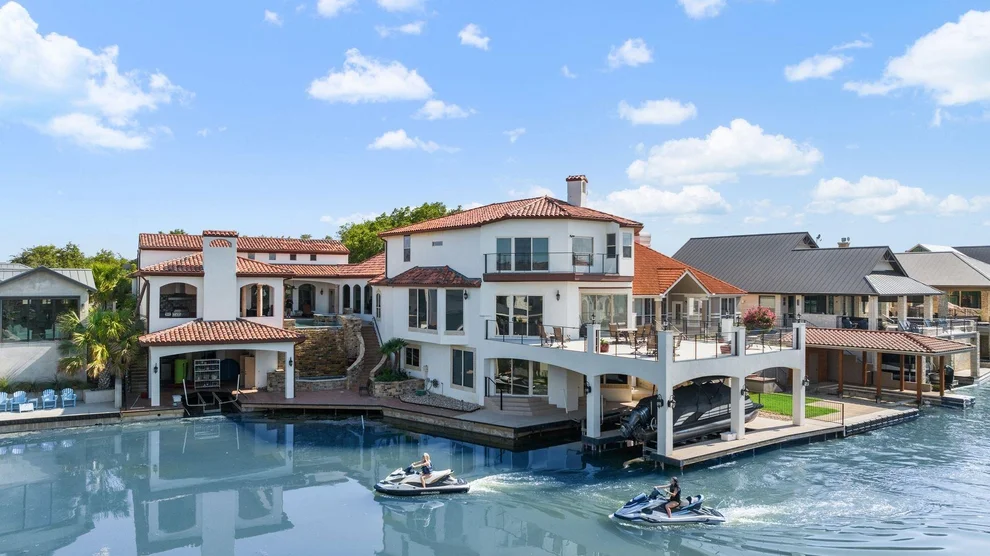 Unit for sale at 108 Wennmohs PL, Horseshoe Bay, TX 78657