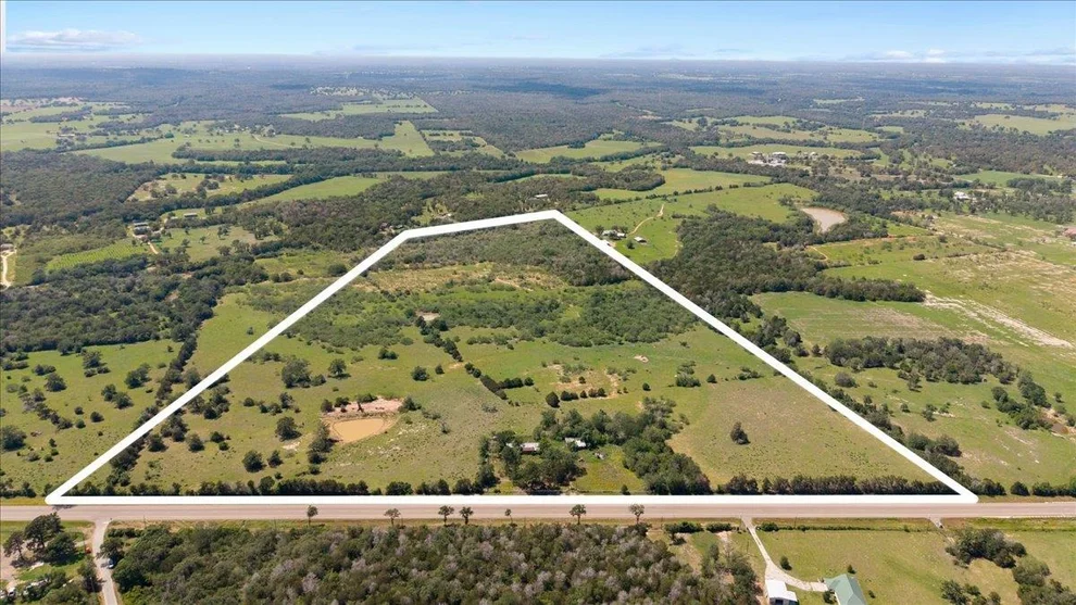 Unit for sale at 3628 S Highway 304, Rosanky, TX 78953