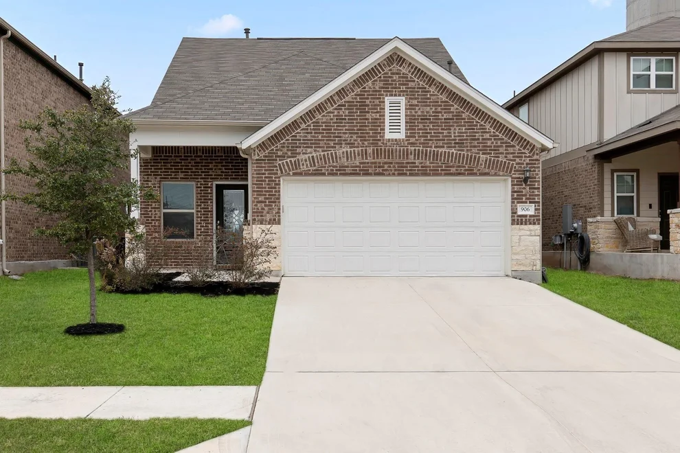 Unit for sale at 906 Eves Necklace DR, Buda, TX 78610