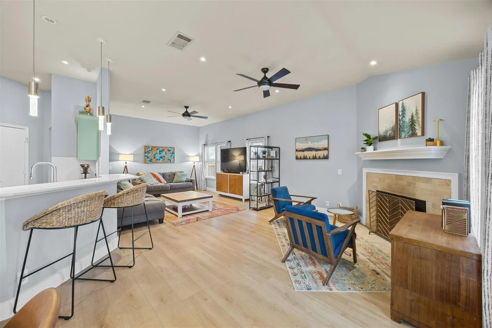 Unit for sale at 14500 Hartsmith DR, Austin, TX 78725