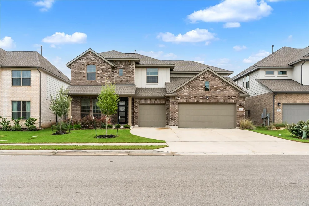 Unit for sale at 404 Hollister DR, Liberty Hill, TX 78642