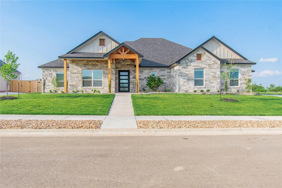 Unit for sale at 1713 Kellan DR, Salado, TX 76571