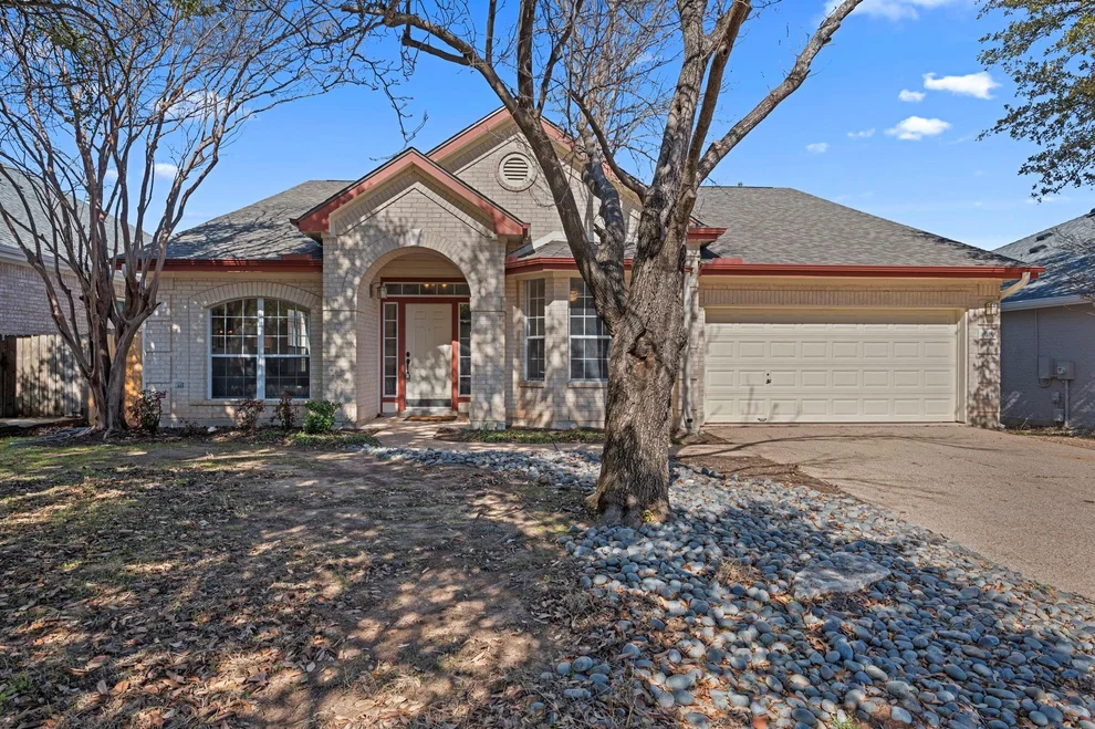 Unit for sale at 8200 Tonkinese DR, Round Rock, TX 78681