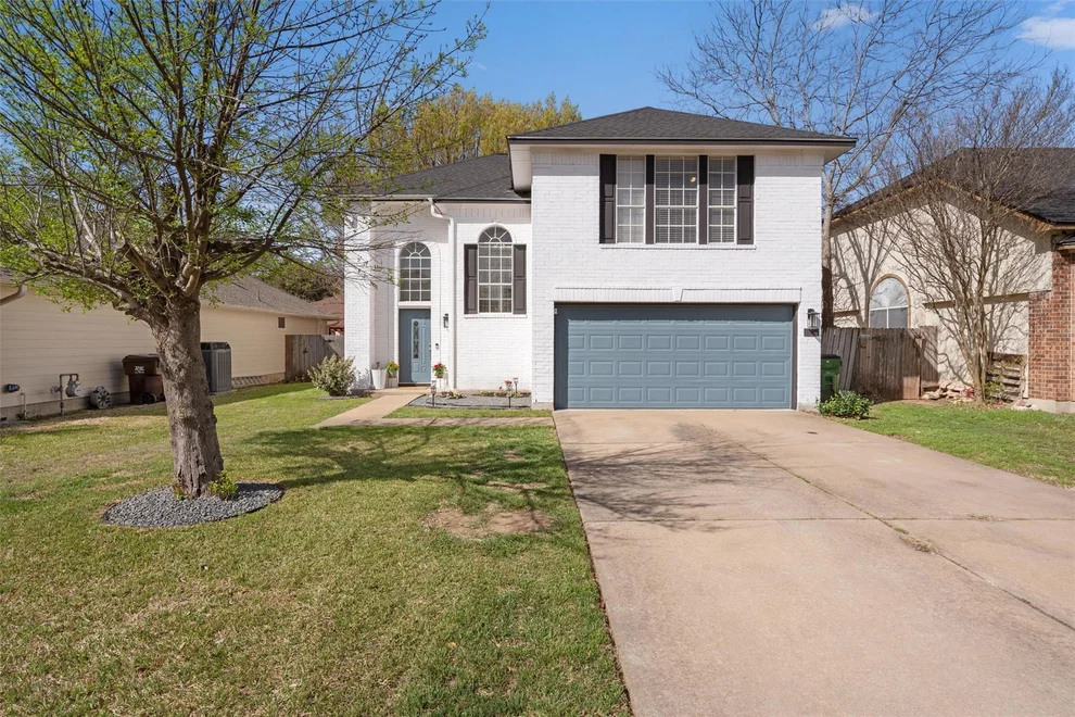 Unit for sale at 1002 Pathfinder WAY, Round Rock, TX 78665