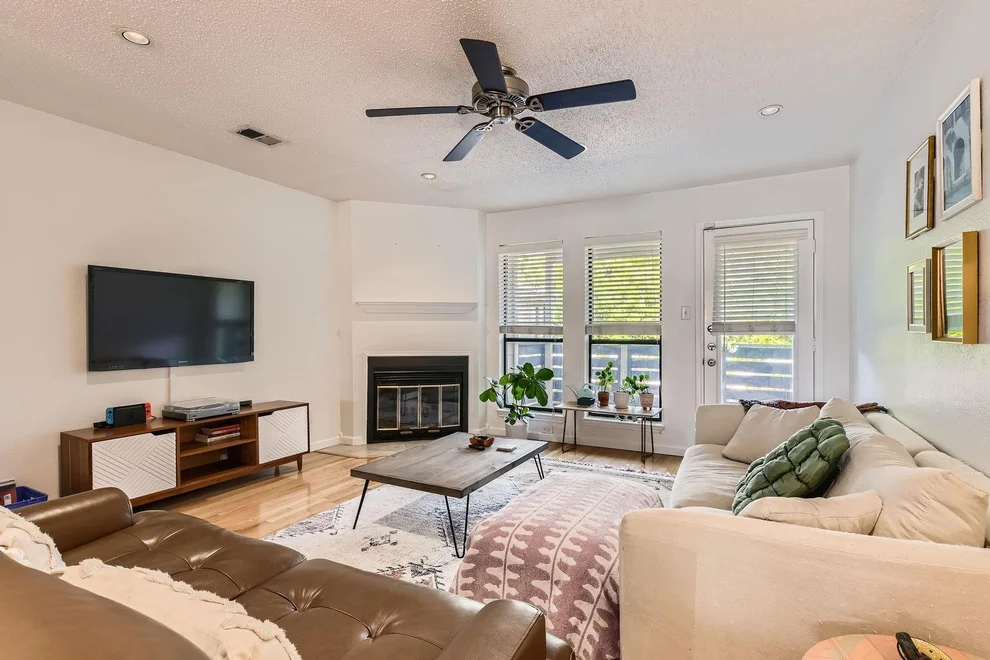 Unit for sale at 1404 Norwalk LN, Austin, TX 78703