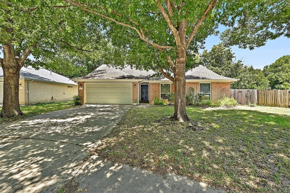 Unit for sale at 502 Dusty Leather CT, Pflugerville, TX 78660