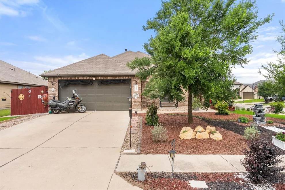 Unit for sale at 5980 Heron DR, Buda, TX 78610