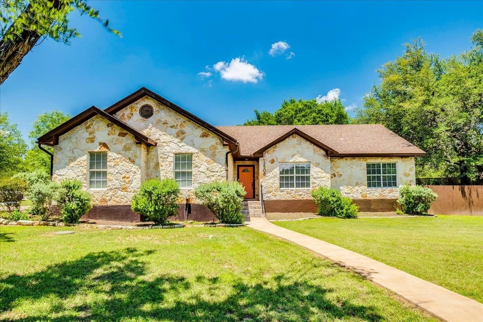 Unit for sale at 12508 Mixson DR, Austin, TX 78732