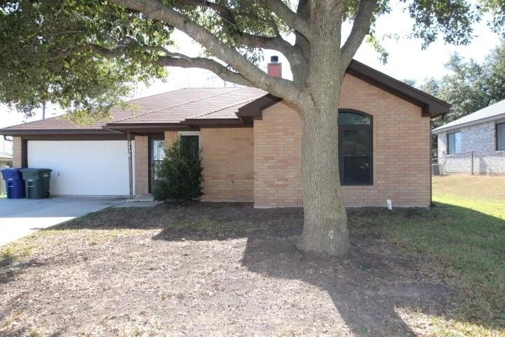 Unit for sale at 213 Bronc DR, Copperas Cove, TX 76522