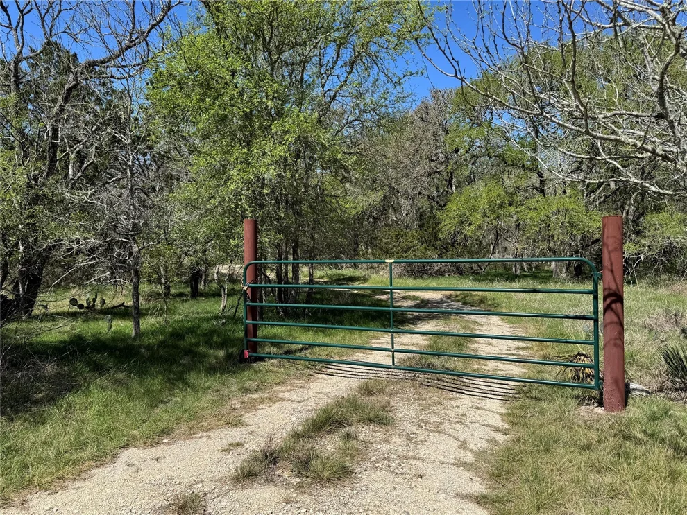 Unit for sale at 801 Deertrail DR, San Marcos, TX 78666