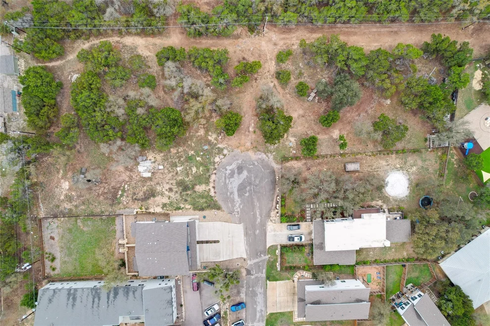 Unit for sale at 20500 Bonanza ST, Lago Vista, TX 78645